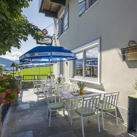 Aschenwald Pensión 3*