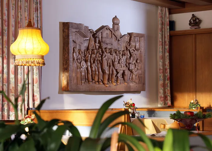 Πανσιόν Aschenwald 3*